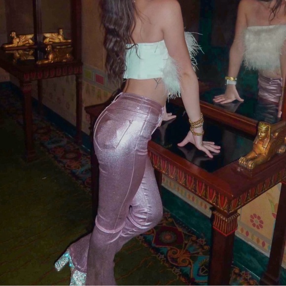 12th Tribe Chanel Faux Ostrich Feather Top - Picture 6 of 6